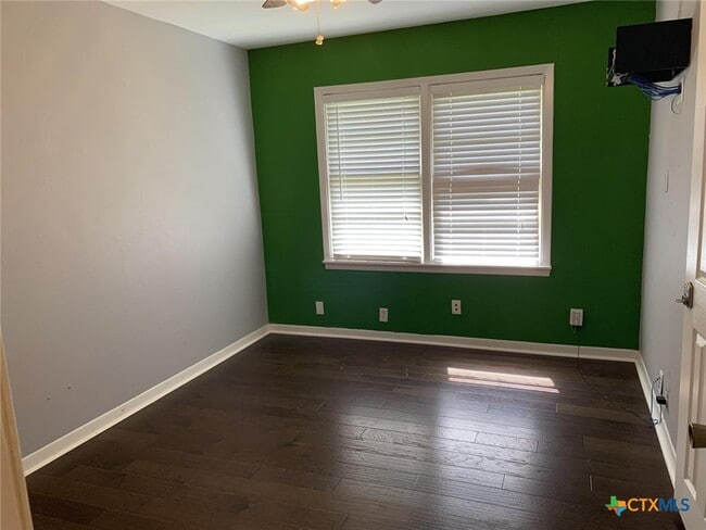 Building Photo - 1401 S 47th St Rental