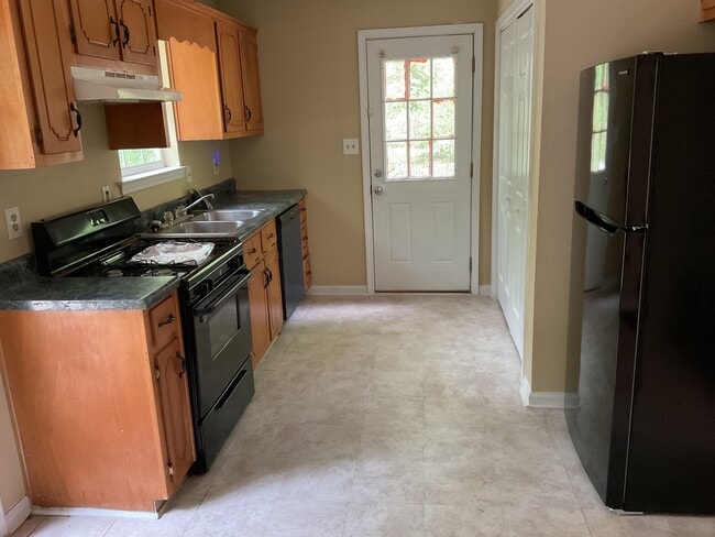 Photo - 222 Shadow Wood Dr