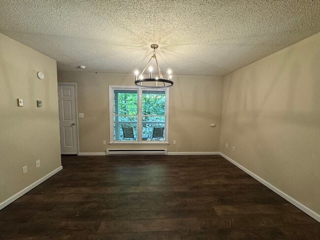 Photo - 194 Estates Dr
