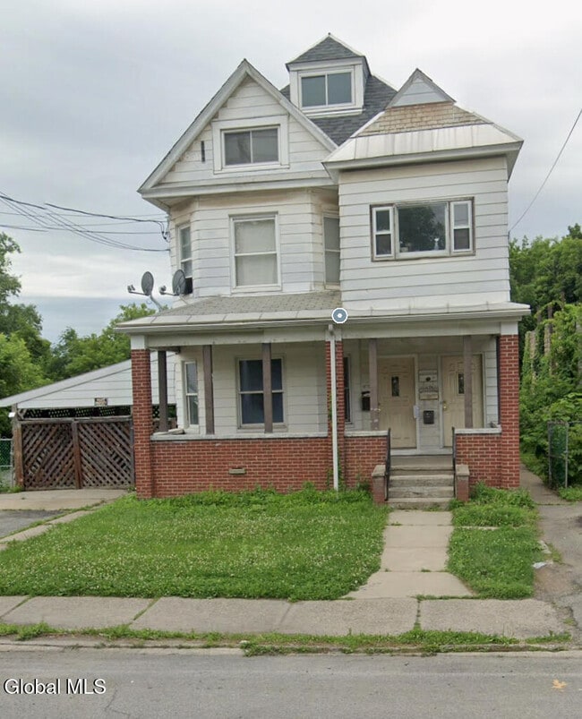 Building Photo - 1673 Van Vranken Ave. Unit 1