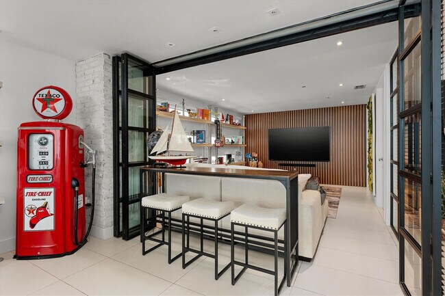 Photo - 1040 Biscayne Blvd Unit 2101