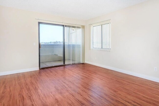 Photo - Windsong Apartments