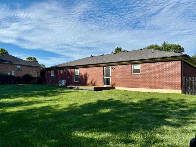 Photo - 3 bedroom 2 bath house for rent in Jeffersonville