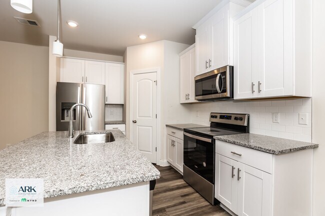 819 Arrington Wy