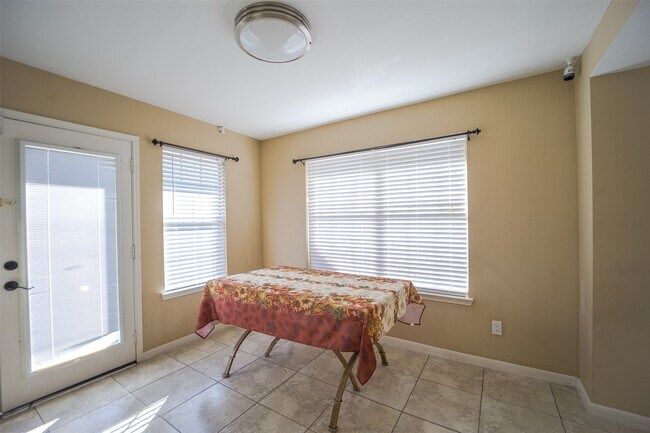 Photo - 9611 Prairie Dog Run