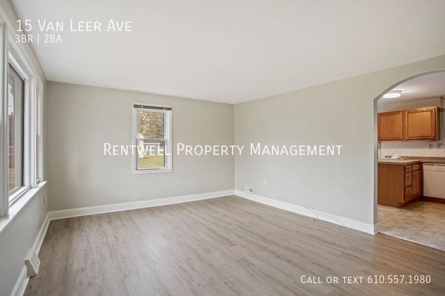Photo - 15 Van Leer Ave