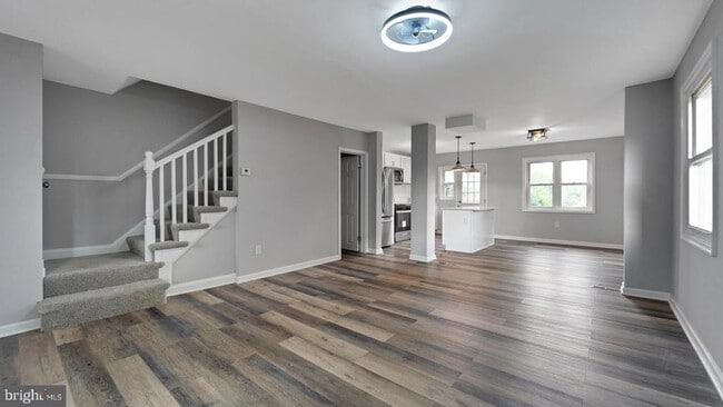 Photo - 4011 Mortimer Ave