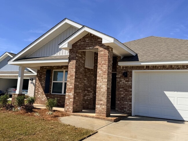 Photo - 10414 Lowell St E