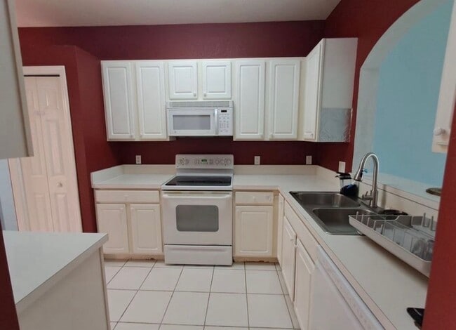 Photo - 7880 Lake Sawgrass Loop