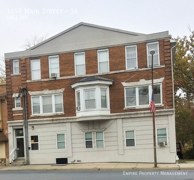Photo - 1059 Main St Apartment Unit 3A