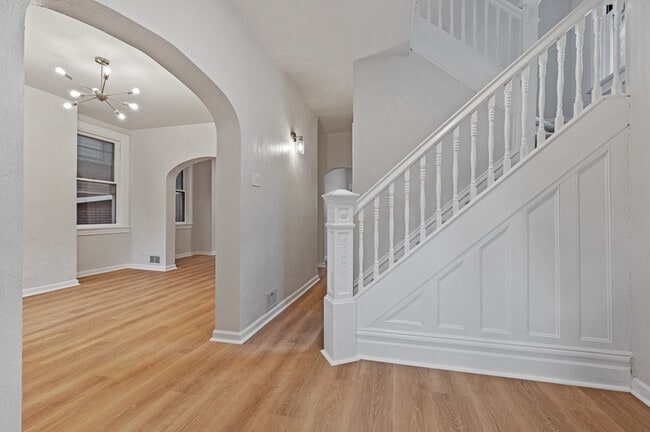 Photo - 306 Marie Ave