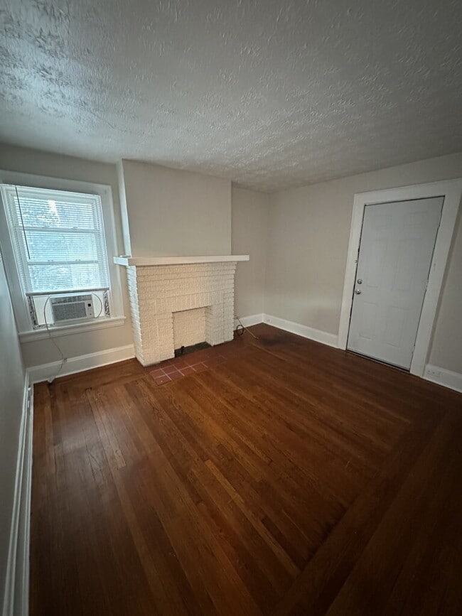 Photo - 5573 Attica Ave Unit 2