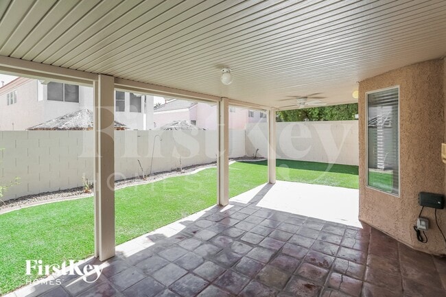 Photo - 2328 Brighton Shore St