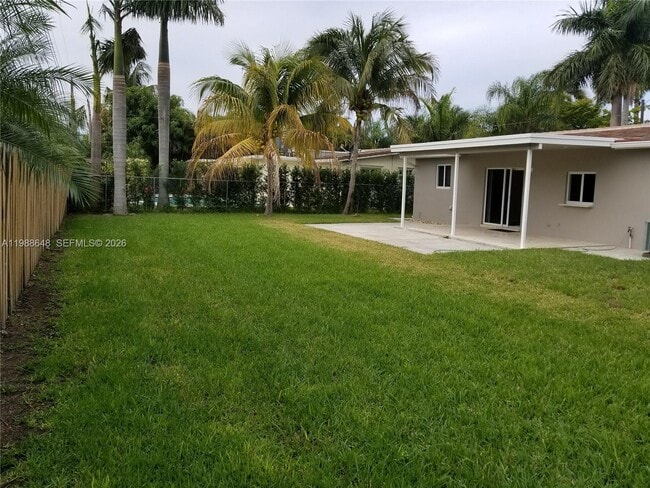 Photo - 1016 NE 5th St