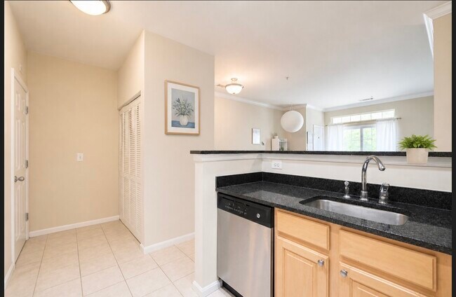 Photo - 2465 Army Navy Dr Unit 101