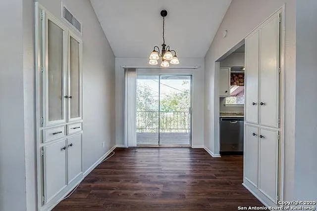 Photo - 9503 Powhatan Dr Unit Apt 102