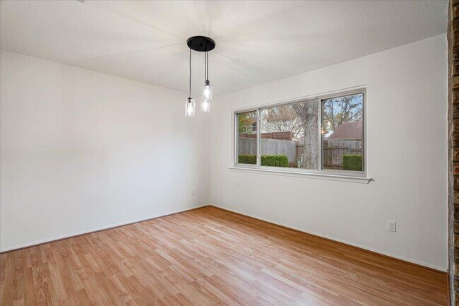 Photo - 1413 Gracy Dr