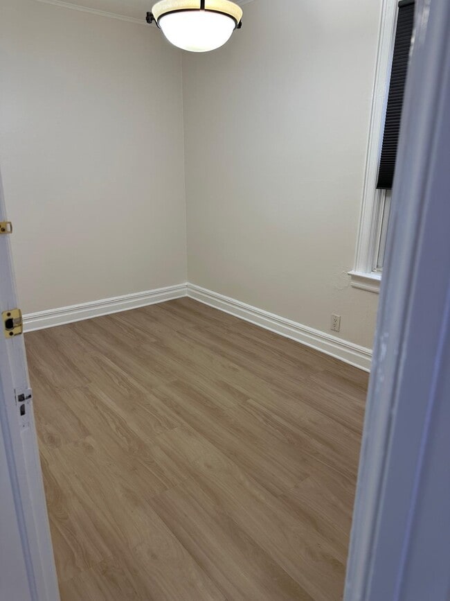 Photo - 268 Columbia Ave Unit 2