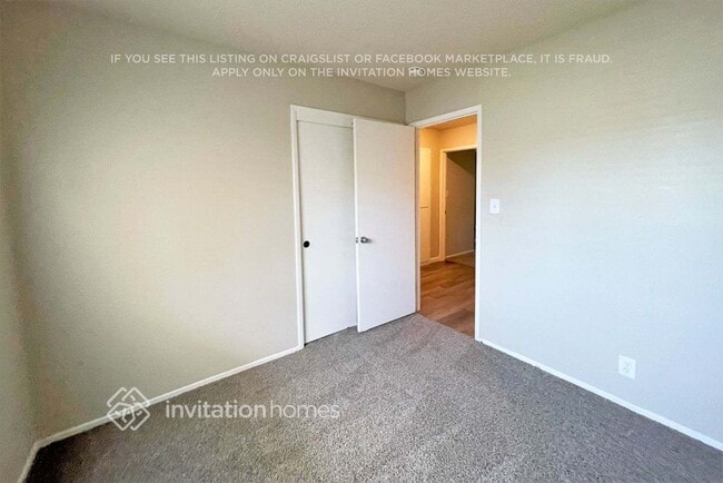 217 Locust Dr