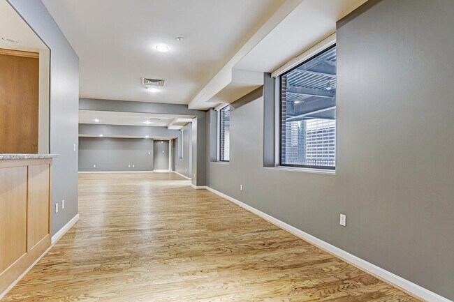 Photo - 914 Main St Unit 2104