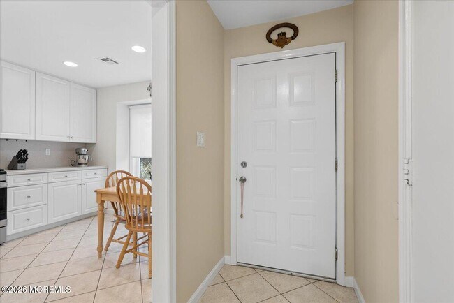 193 Pear Dr