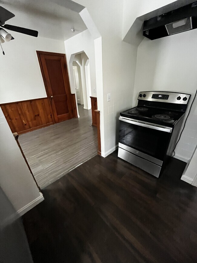 Photo - 7351 Clovernook Ave