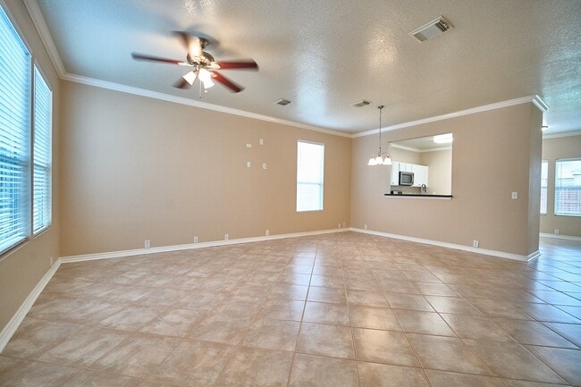 Photo - 18814 Sandelford Dr