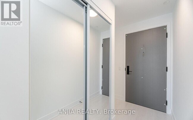 Photo - 308 Jarvis St Unit 3306