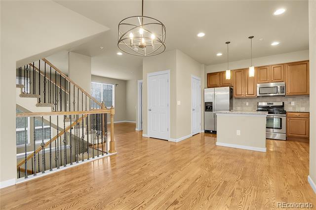 Photo - 1000 Elmhurst Dr Townhome