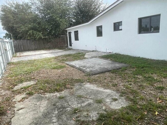 Photo - 3051 NW 102nd St