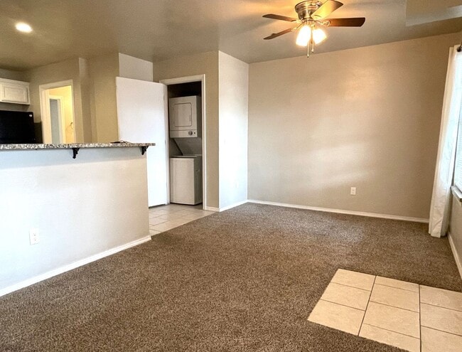 Photo - 2442 NW 39th St Unit #102