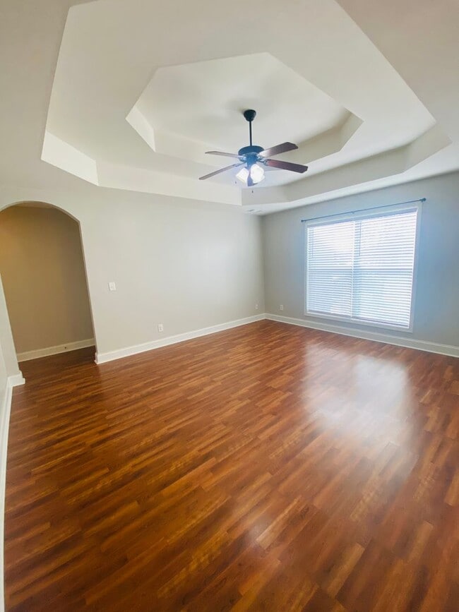 Photo - 106 Gayla Ct