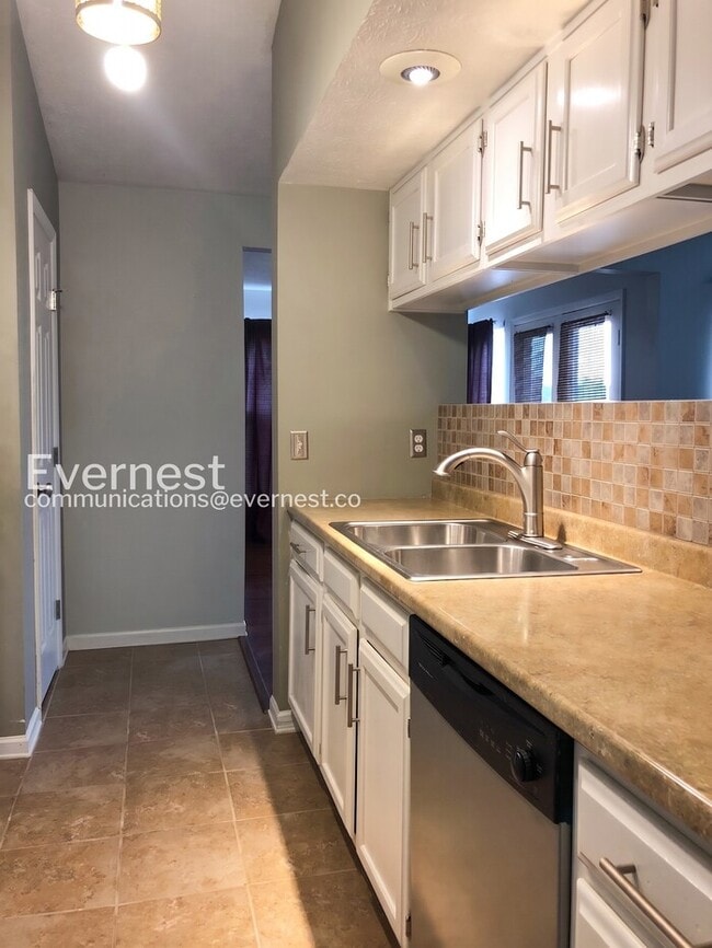 Photo - 9351 Kempton Manor Ct Unit 1910