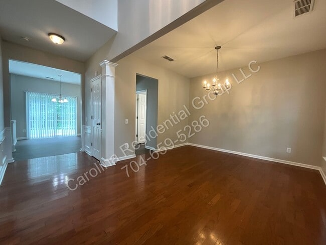 Photo - 2111 Arbor Vista Dr