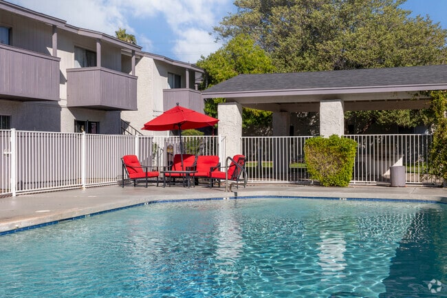 North Swimming Pool - Prados Apartments at Arcadia