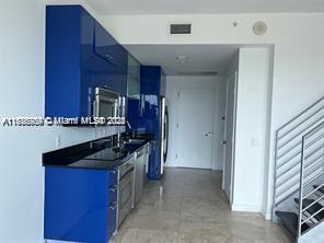 Photo - 60 SW 13th St