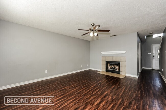 Photo - 8153 Heritage Pl Dr