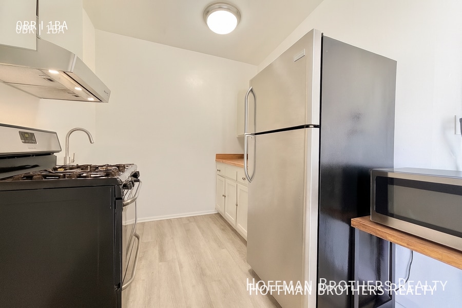 Photo - 1172 N New Hampshire Ave Unidad 103