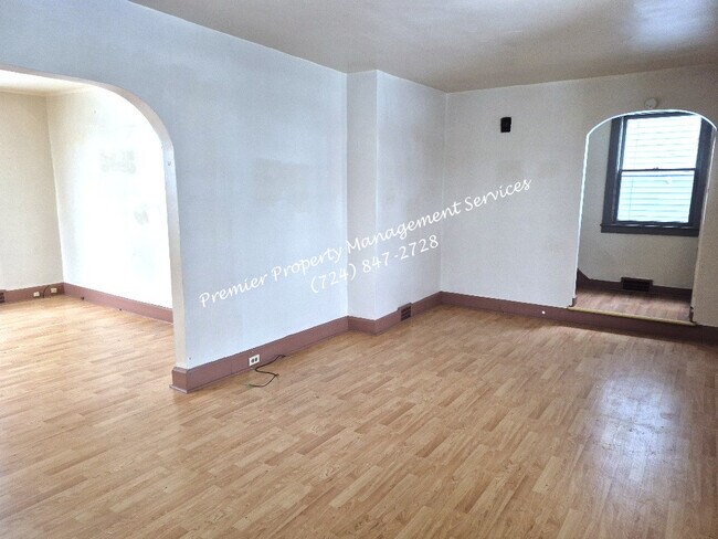 Photo - 1305 Irwin St