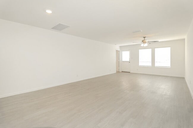 Photo - 1224 Canyon Wren Dr