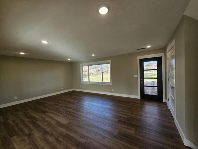 Photo - 2633 Haskell Ave