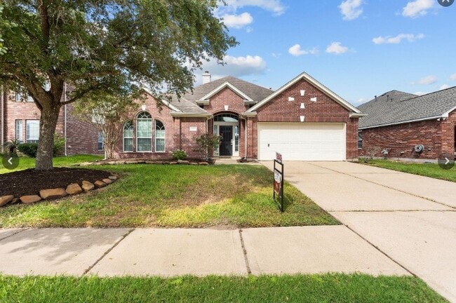 Building Photo - 8817 Sunforest Ln