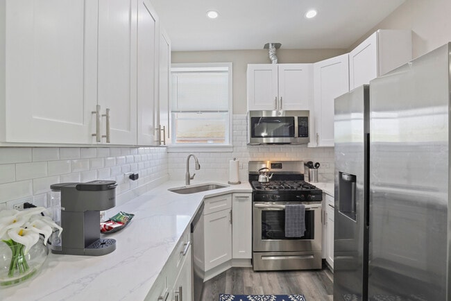 Photo - 1111 Bonnie Brae Pl