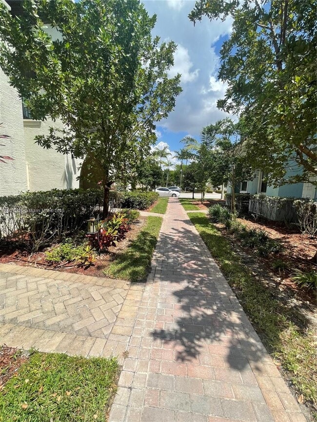 Photo - 12521 NW 32nd Manor