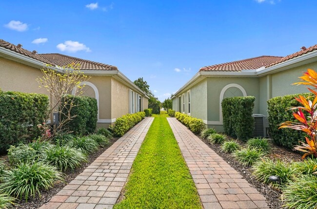 Photo - Stunning  2-bedr 2-bath+ Den/office home located in the desirable Lindsford in Fort Myers