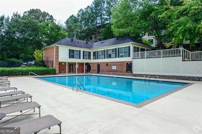 Building Photo - 28303 Plantation Dr NE Rental
