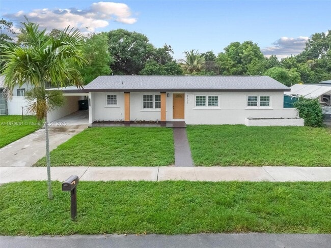 Building Photo - 2101 NW 189th Ter Rental