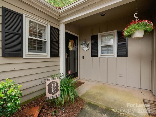 Photo - 3806 Selwyn Farms Ln Unit 1