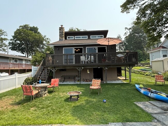 Building Photo - 164 Shore Dr Rental