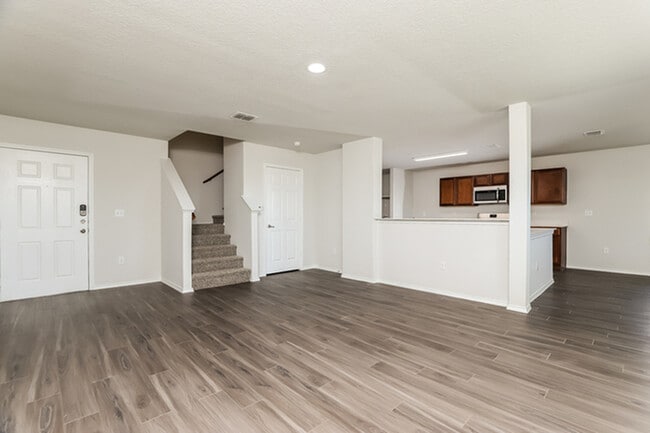 Building Photo - 10727 Butterfly Pass Rental